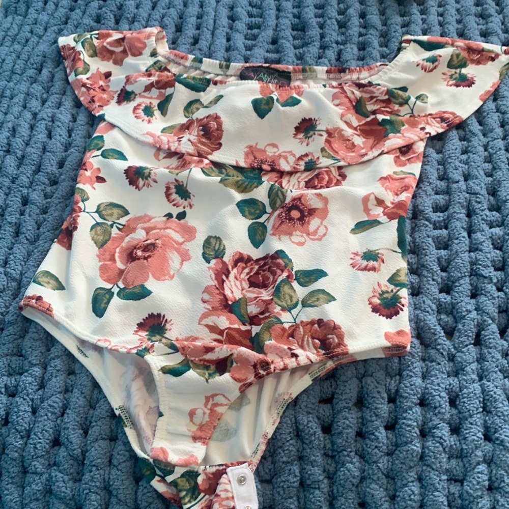 Bodysuit colorful Size Large